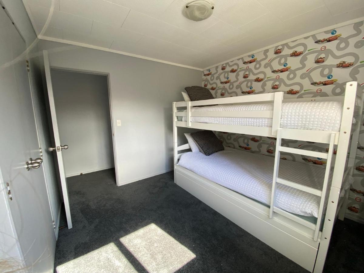 טוראנגי Motuoapa Bay Chalets מראה חיצוני תמונה